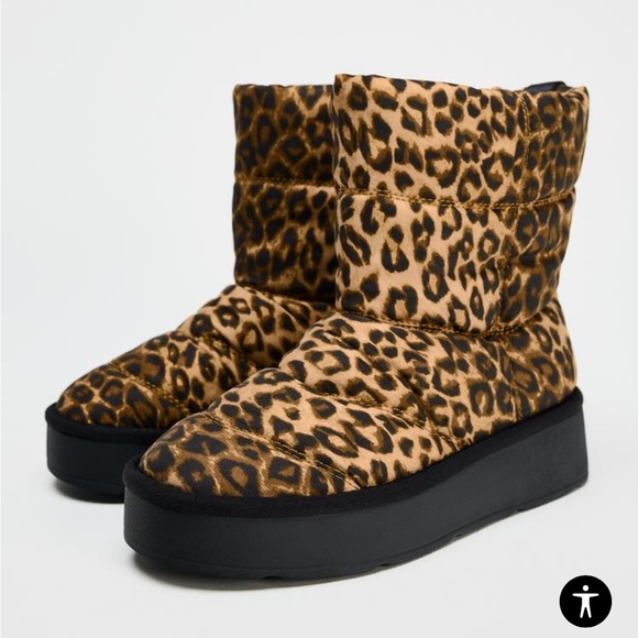 QUILTED EFFECT PLATFORM ANKLE BOOTS size 9 - Picture 3 of 7